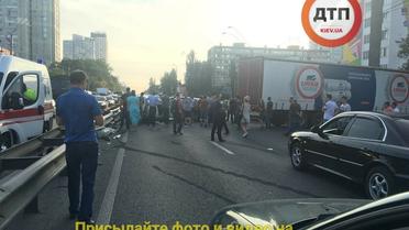 ДТП Київ фура_2 / © dtp.kiev.ua