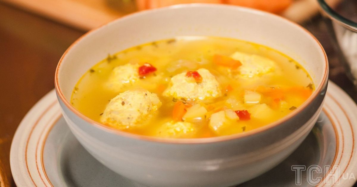 Рецепт супа с куриными фрикадельками от Руслана Сеничкина