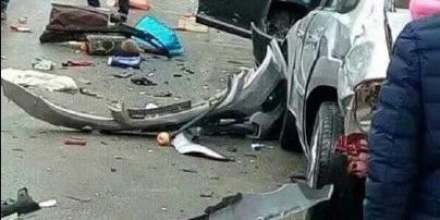 У масштабній ДТП в Китаї зіткнулося 19 авто: шестеро людей загинуло
