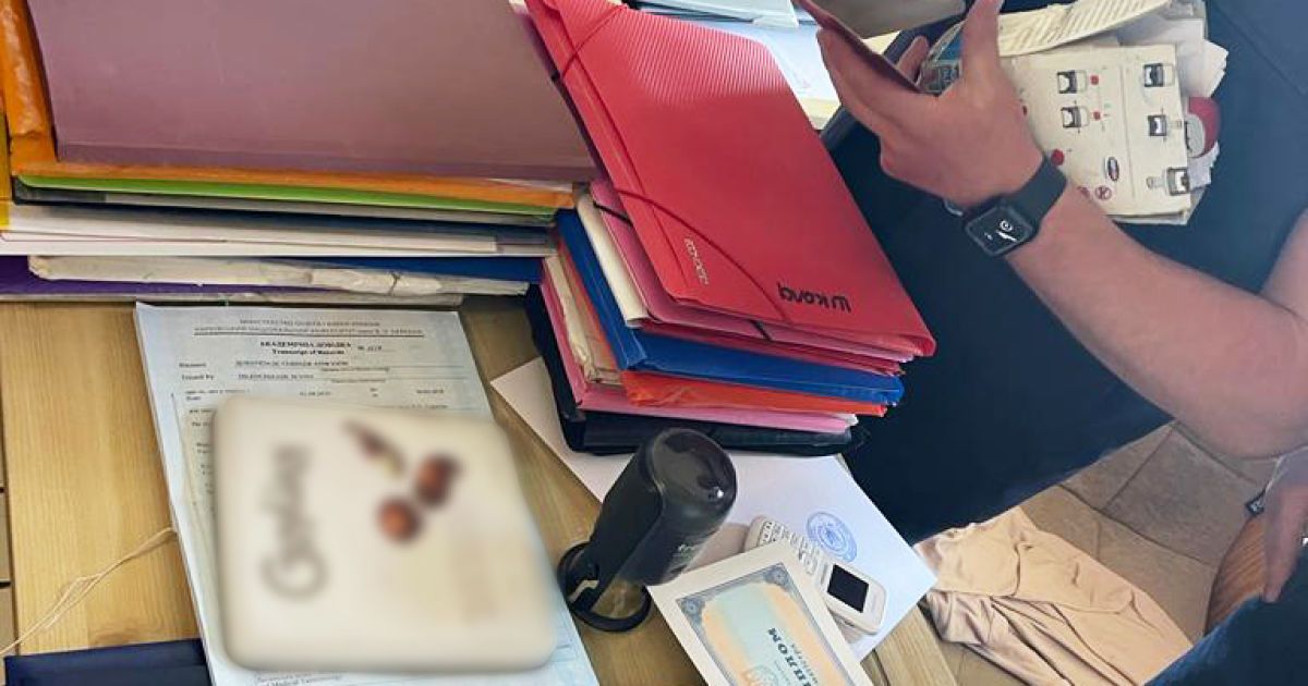 На Київщині судитимуть членів організованої злочинної групи, які підробляли документи для ухилянтів