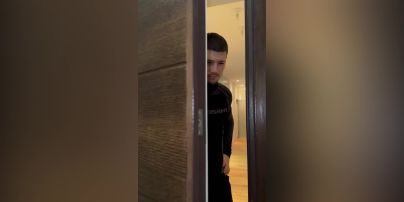 Экс-муж Анны Тринчер показал квартиру, в которую съехал после развода