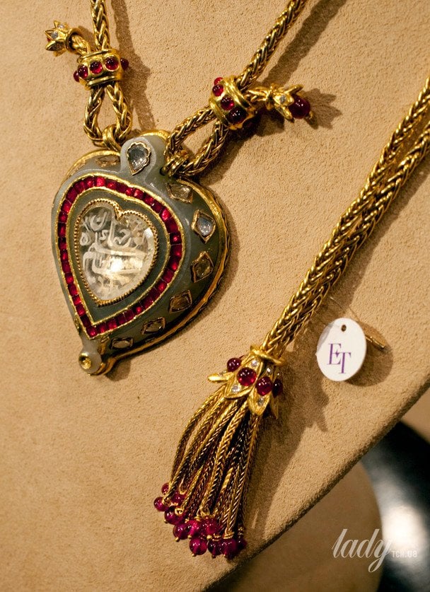 Кулон «Тадж-Махал», которым раньше владела Элизабет Тейлор / © Associated Press