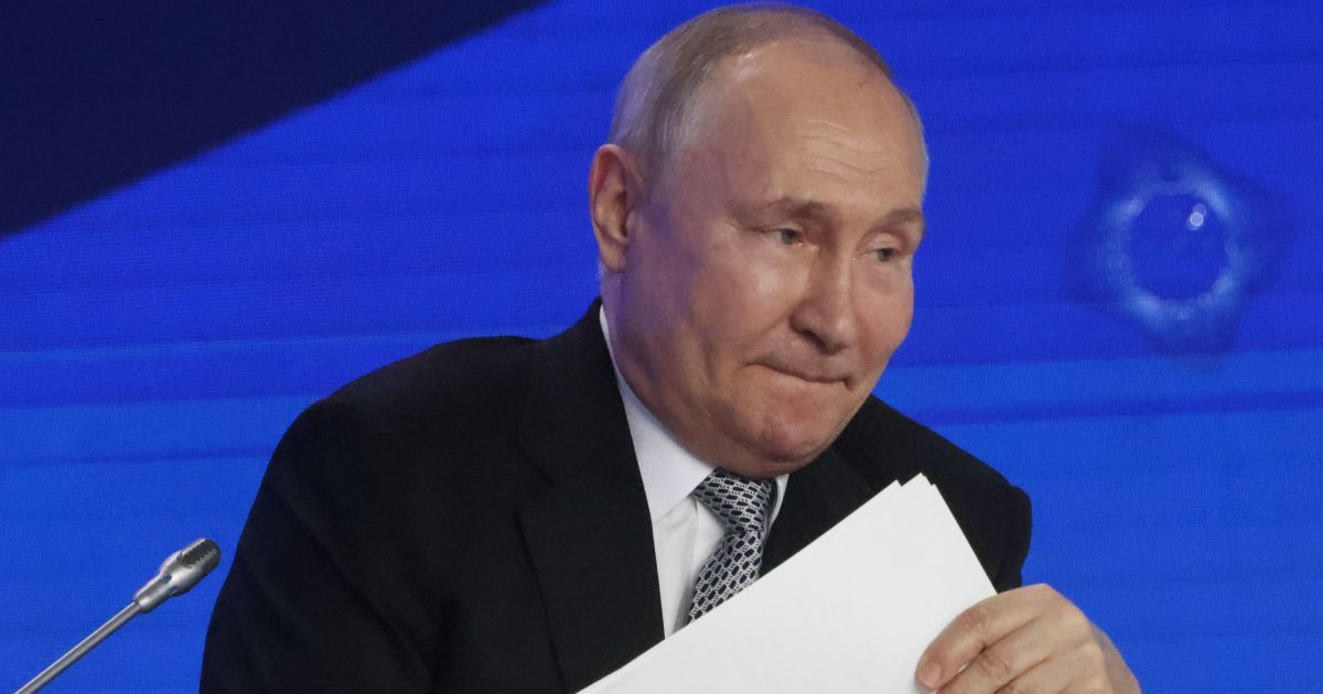 Президент РФ Володимир Путін не поїде на саміт Брікс 2023