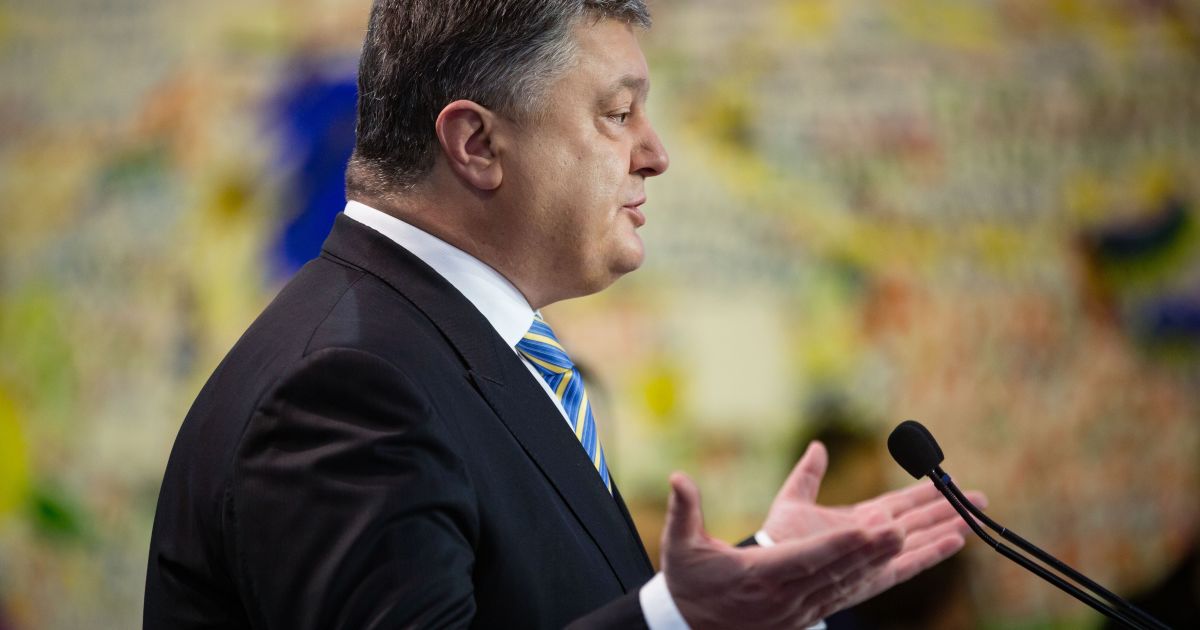 Італійський адвокат звинуватив Порошенка у привласненні викрадених із музею шедеврів