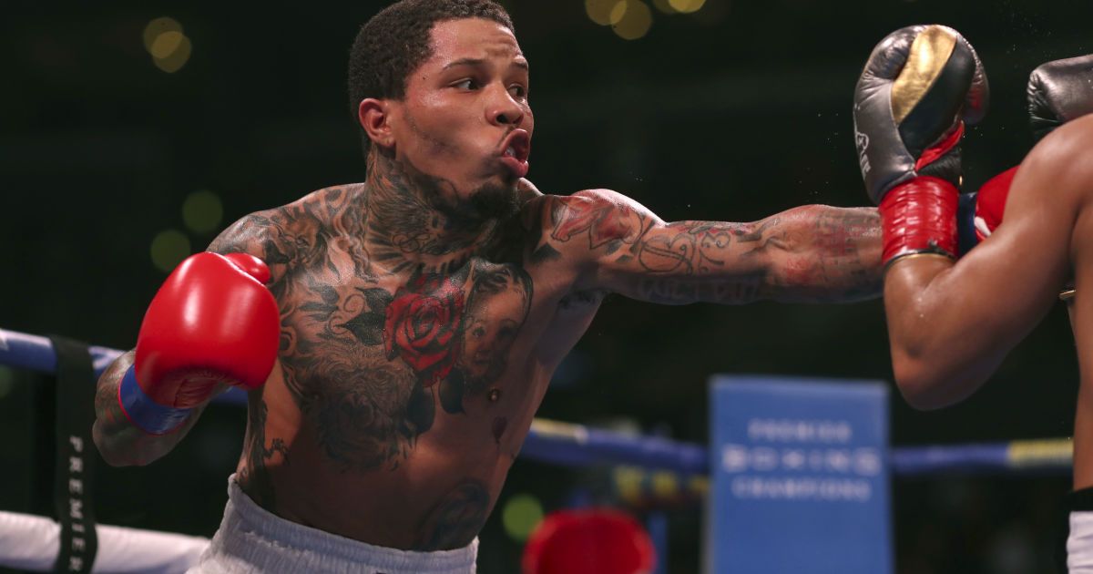 Потенциальный соперник Ломаченко отказался от одного из чемпионских титулов