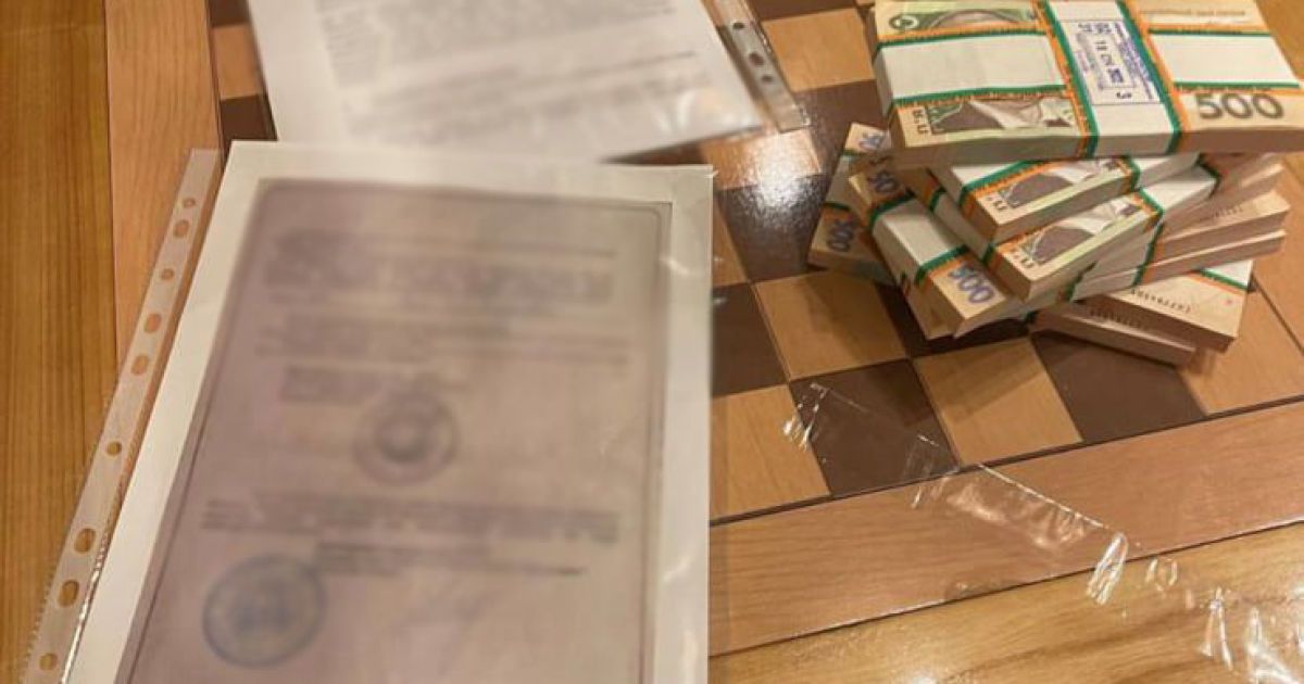 У Києві шахраї обікрали українців на мільйони під виглядом інвестування у криптовалюту