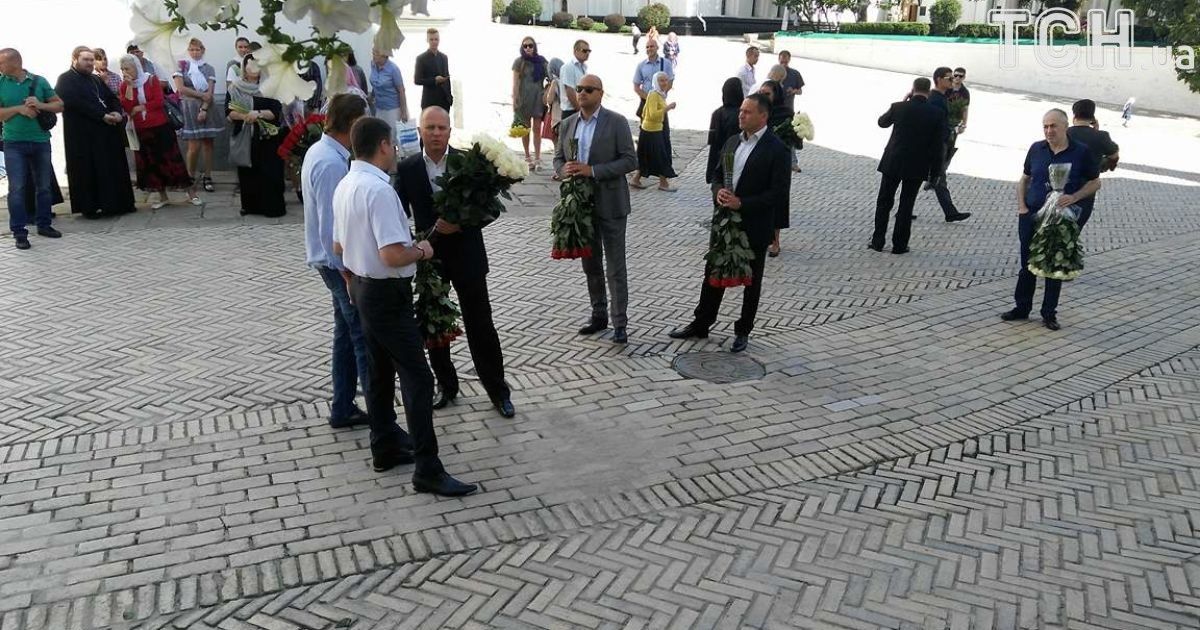 В Лавре прощаются с экс-депутатом Ириной Бережной / © Фото Дмитрия Святненко/ТСН