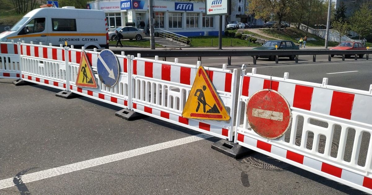 Дорогу Єдності, відновлену в ході "Великого будівництва", випробують ретро-автомобілі