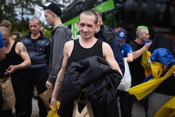 Обмін полоненими 12 червня