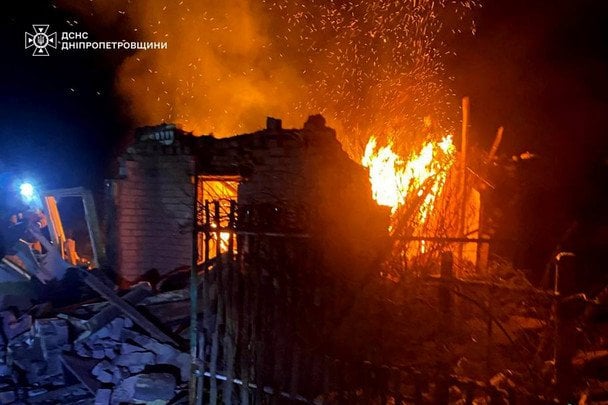 Fire in Dnipropetrovsk region following a Russian attack overnight on January 21