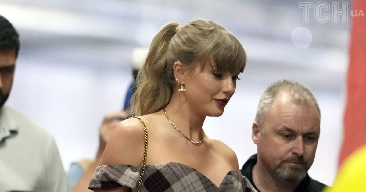 Тейлор Свіфт