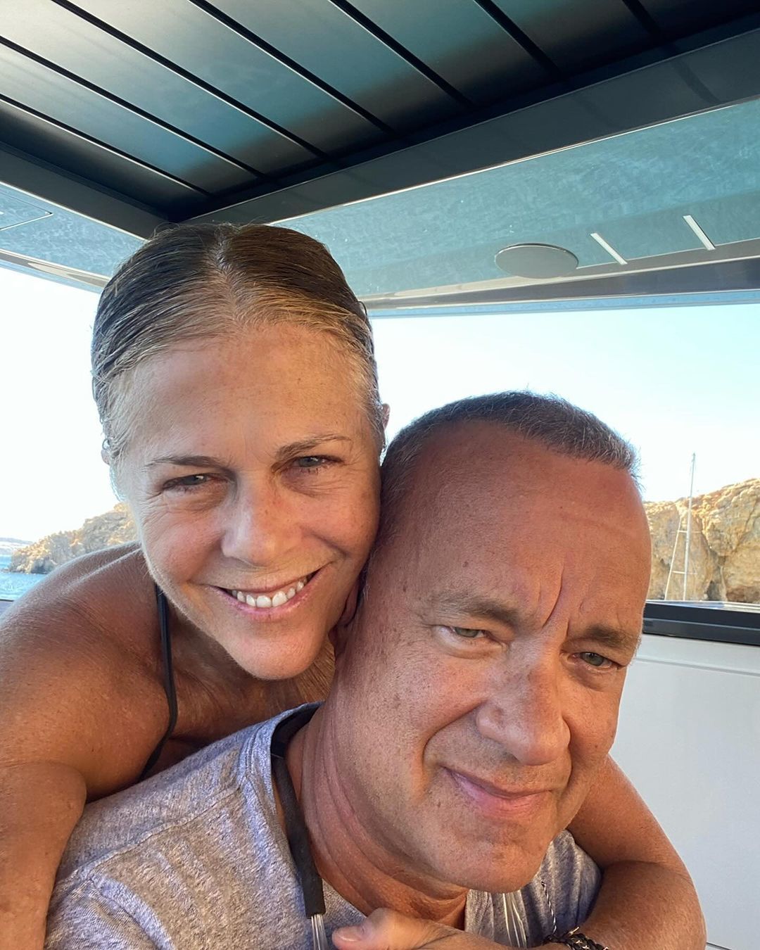 Том Хэнкс с женой. Фото: Instagram Тома Генкса / © 