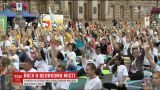 В Киеве установили рекорд по самому массовому занятию йогой