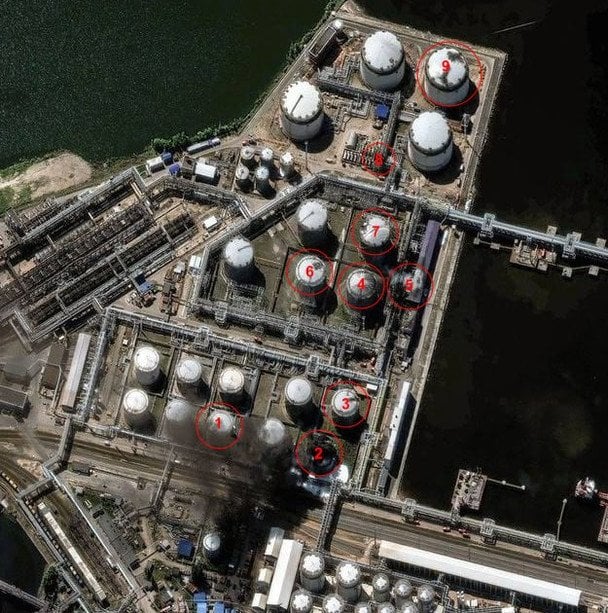 Опубліковані Vantor супутникові знімки нафтового терміналу «Санкт-Петербург» / © Dnipro Osint