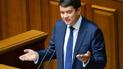 Разумков оправился от коронавируса и показал свой результат теста