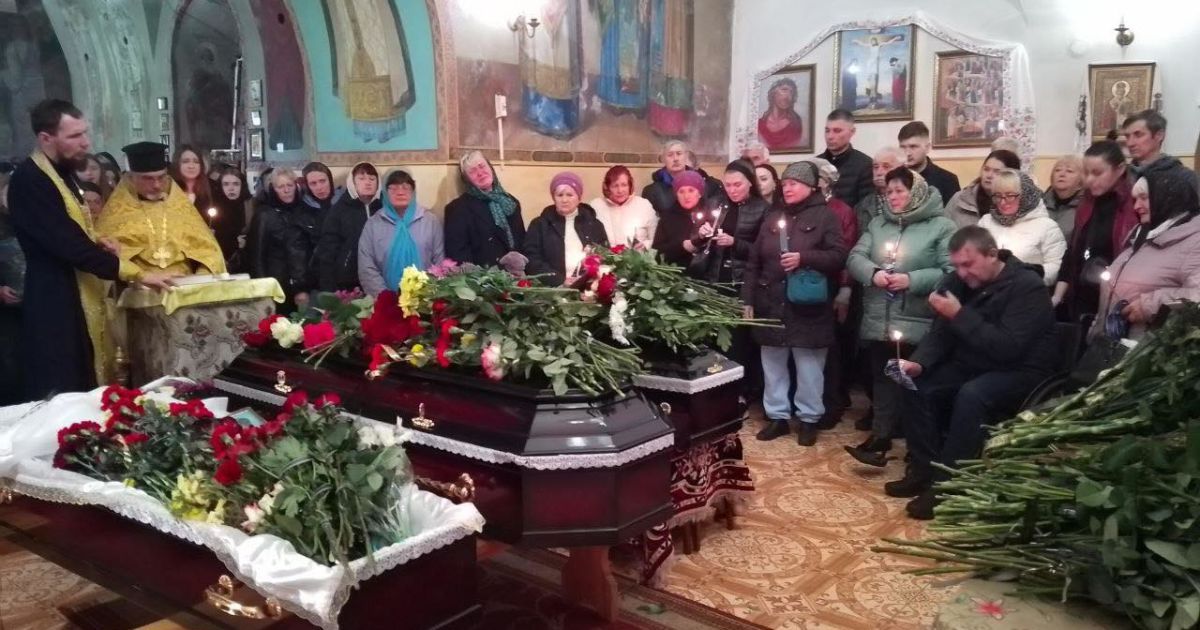 Похорон загиблих у Сумах