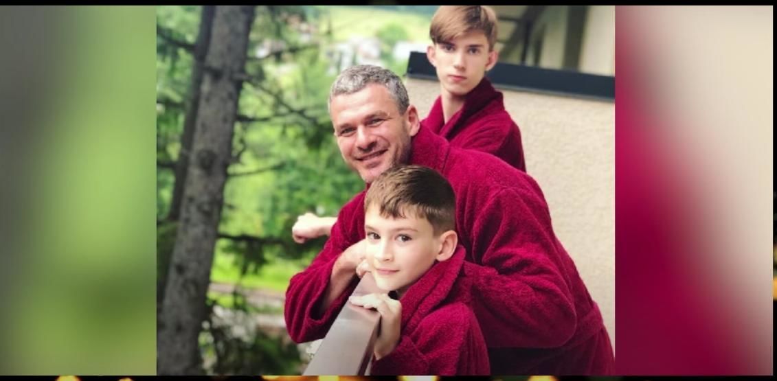 Арсен Мирзоян с детьми от первого брака / © 