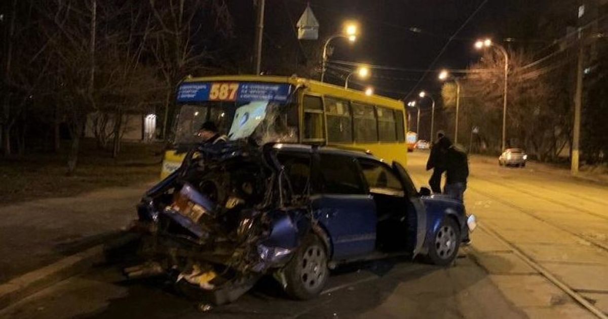 Фото з місця аварії