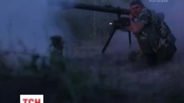 Во время ночных обстрелов в Авдеевской промзоне один боец получил ранения