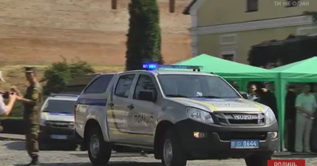 38 новеньких позашляховиків отримали волинські правоохоронці від ЄС