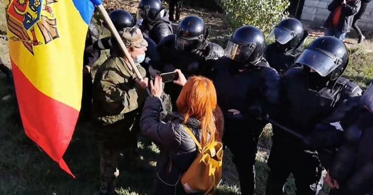 Россия попытается организовать мятеж в Молдове, если на президентских выборах не победит пророссийский кандидат/Иллюстративные фото протестов