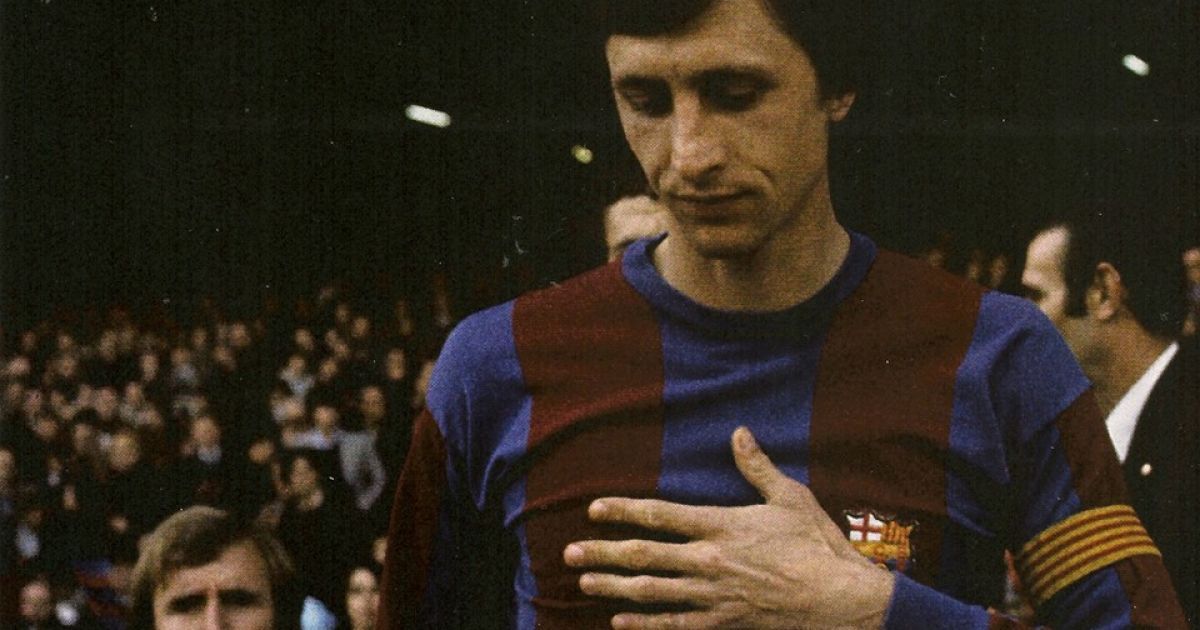 Кройф во времена выступлений за "Барселону".