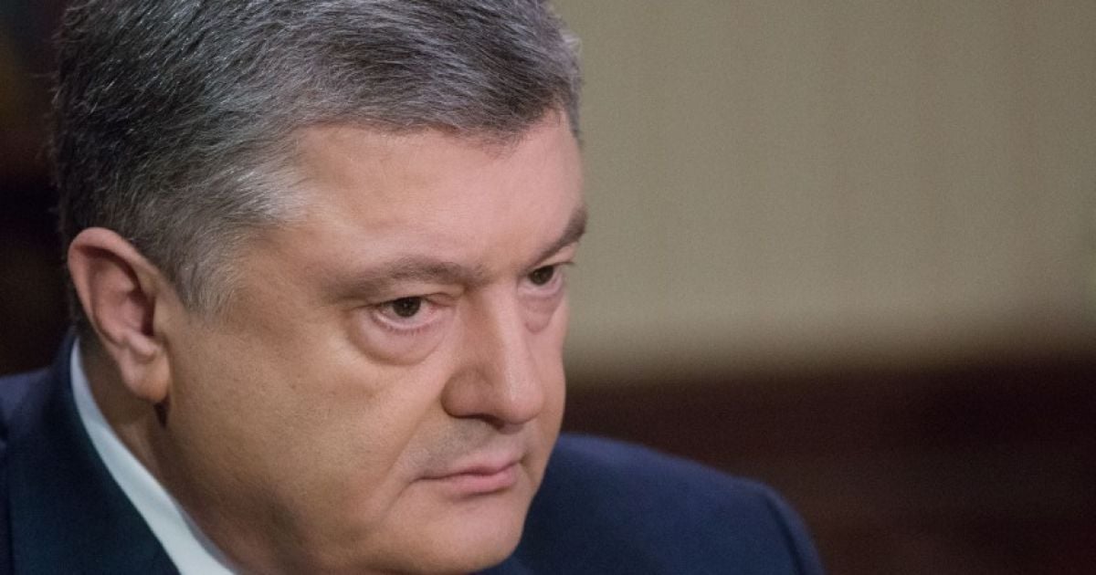 "Провокація" та "виборчий фарс": Порошенко різко відреагував на візит Путіна до Криму
