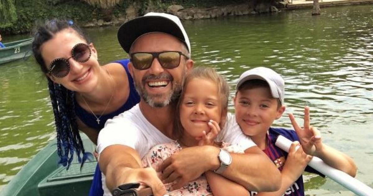 Сім'янин Бабкін показав родинну ідилію під час відпочинку в Іспанії