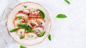Куриные рулетики с помидорами и моцареллой