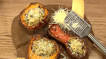 Запечений гарбуз, фарширований пшоном,  - поживний і смачний сніданок