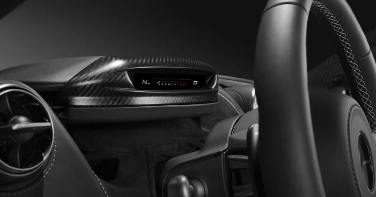 McLaren показал складную приборную панель преемника модели 650S