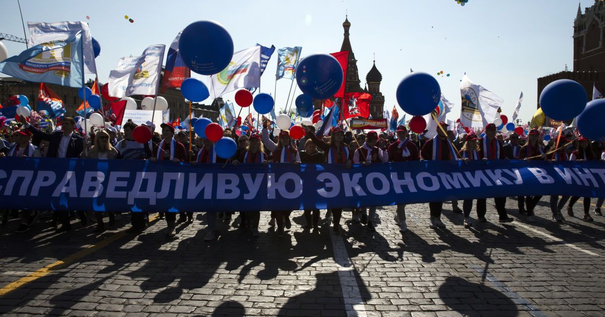 1 Травня у Росії: на традиційних ходах та акціях вже затримали майже 80 осіб