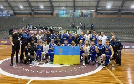 Украинские баскетболисты пробились в полуфинал Дефлимпиады