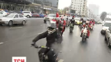 Киевские байкеры устроили новогодний пробег по центру столицы