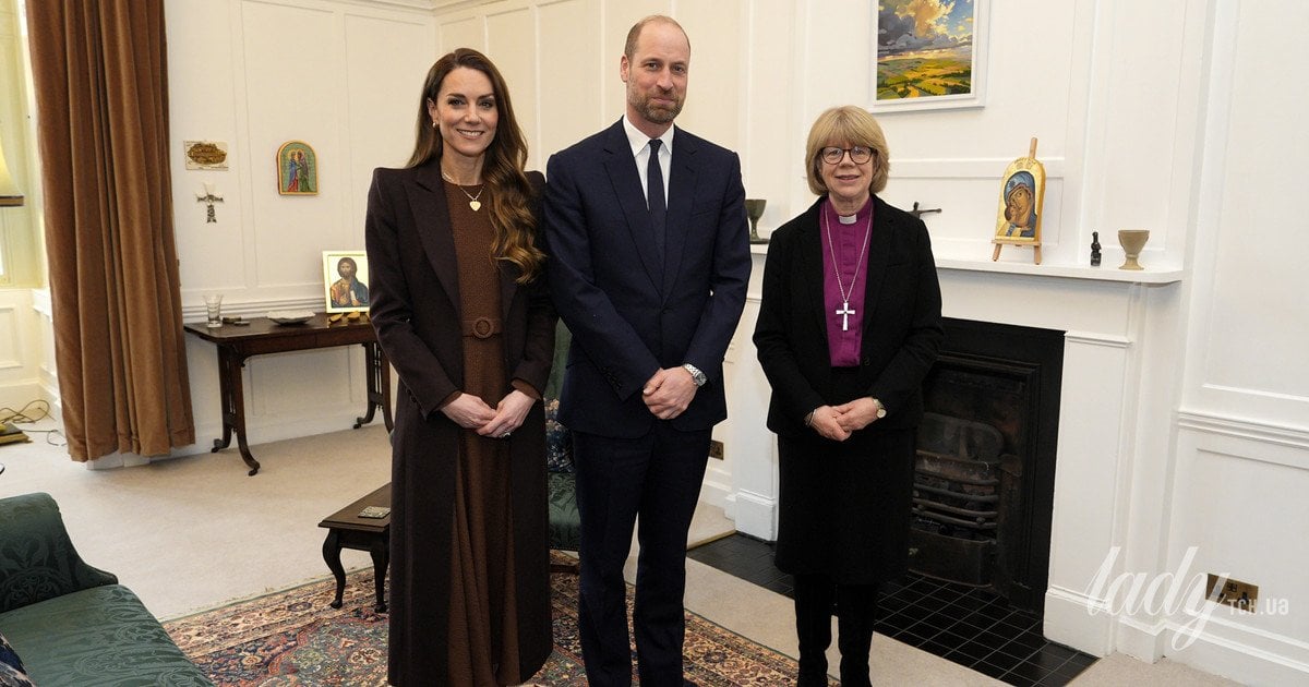 Принц і принцеса Уельські з Сарою Маллаллі