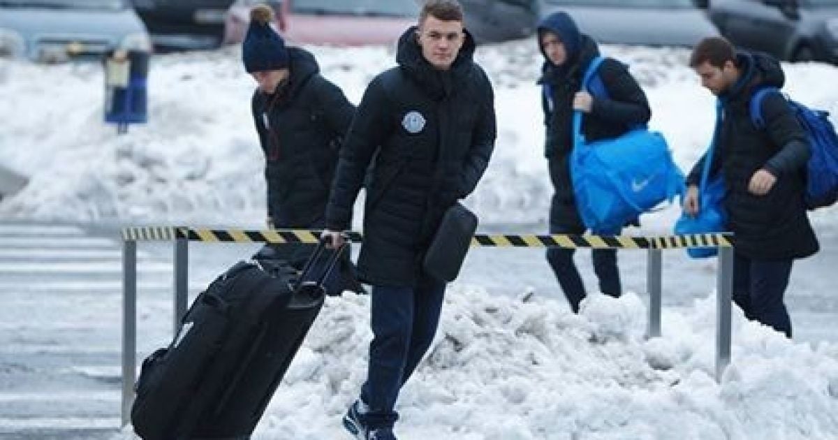 "Дніпро" полетів на підготовчі збори до Туреччини.