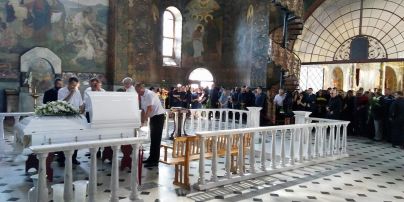 Екс-нардепа Бережну поховали на Звіринецькому цвинтарі