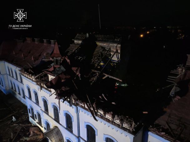 Наслідки атаки РФ дронами на Львівщині 1 січня / © 