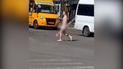 В Кременчуге обнаженный мужчина бросался на прохожих