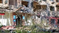 Як літня пара рятувалася від атаки РФ у Києві: щемливе фото