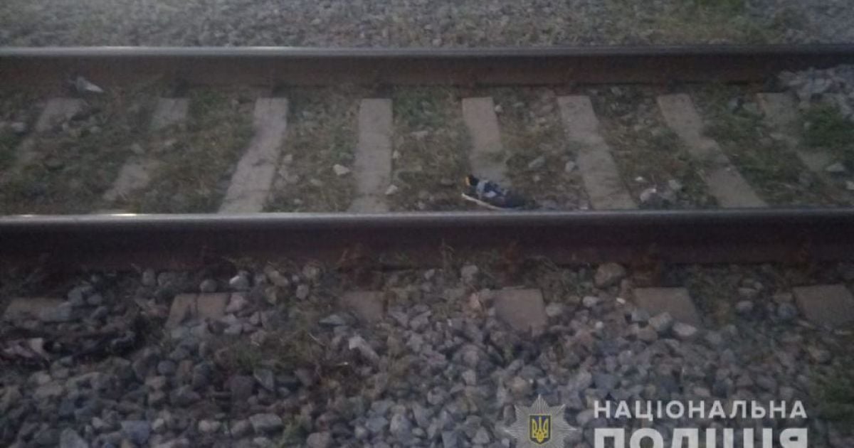 Під Харковом потяг збив підлітка, який їхав на велосипеді