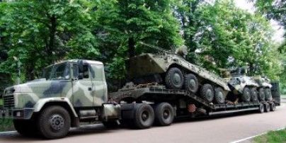 "Укроборонпром" передал Нацгвардии первую партию бронированных БТРов