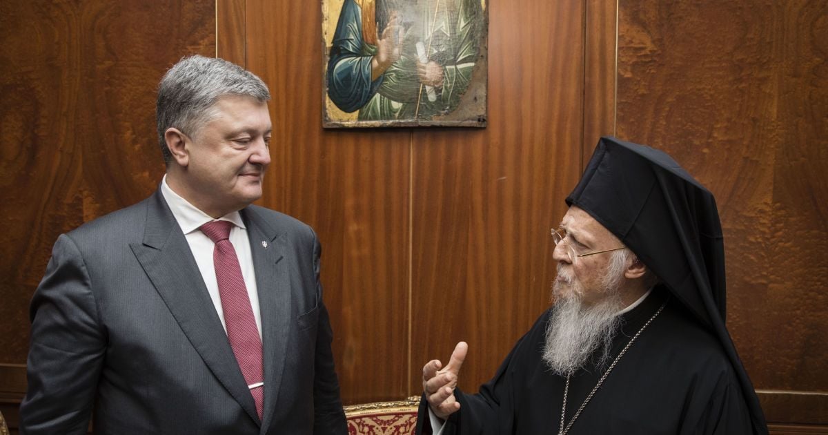 Росія погрожувала Варфоломію через створення ПЦУ - Порошенко