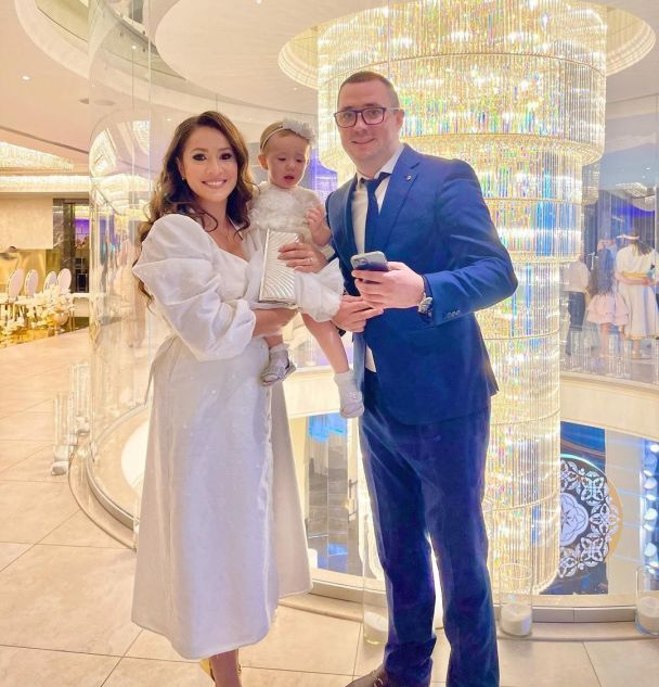 Наталка Карпа, Євген Тєрєхов та їхня донька / © instagram.com/natalkakarpa
