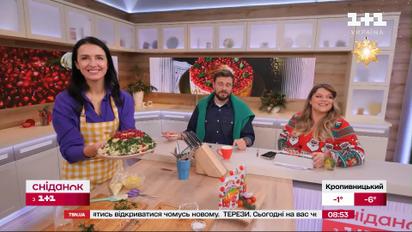 Смачнющий салат до Нового року! Рецепт гранатового браслета з Валентиною Хамайко