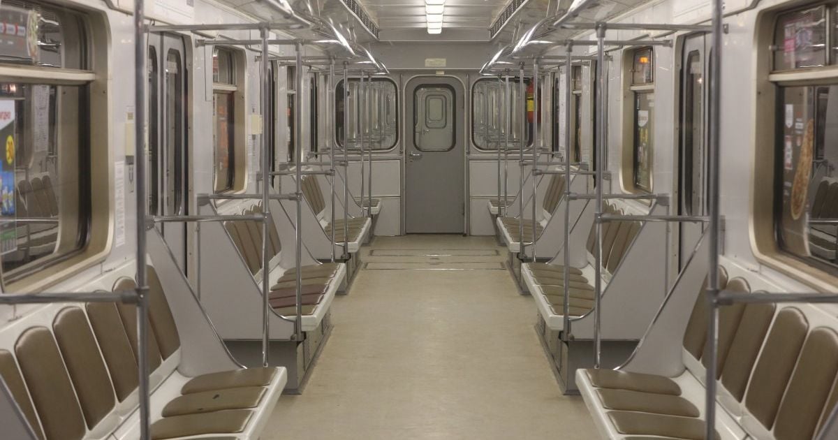У центрі Києва "замінували" п'ять станцій метро