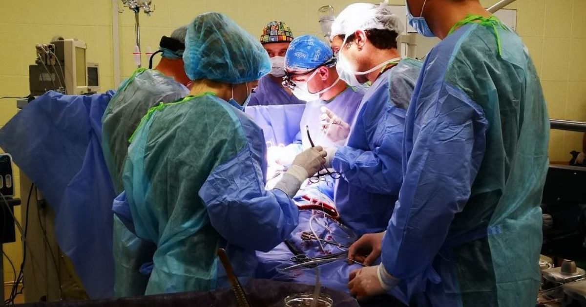 У Києві в Інституті серця вперше за 15 років провели унікальну операцію з пересадки серця