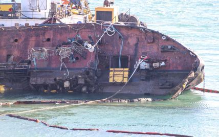 Криклий заявил о завершающей фазе подъема затонувшего танкера "Делфи"
