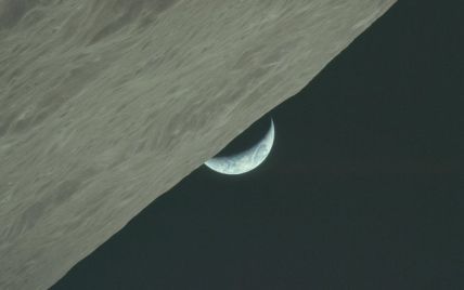 Из архива тысяч снимков миссий NASA сделали фильм о высадке на Луну