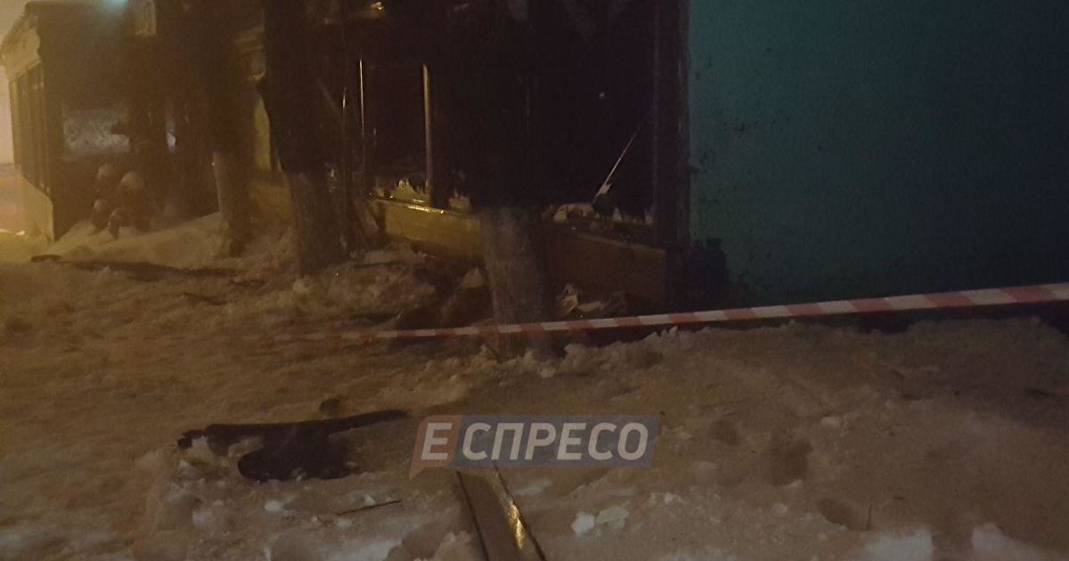 У центрі Києва поруч з Музеєм історії стріляли з гранатомету_3 / © Вартові.Еспресо